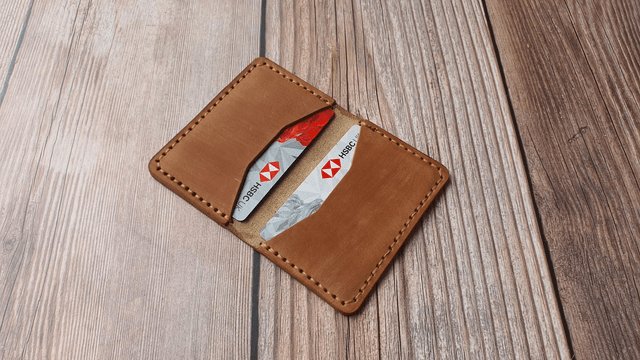 Lloyd - Rear Pocket Fold Wallet